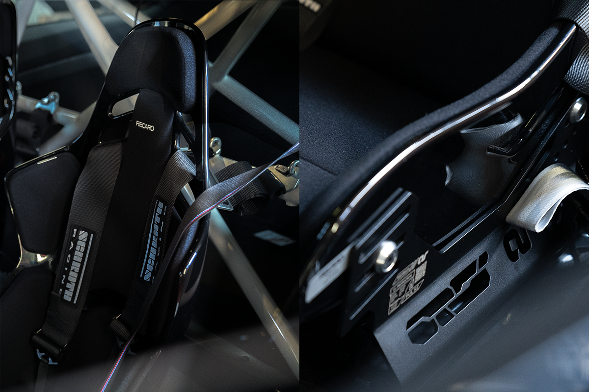 Der neue Recaro Podium in Verbindung mit den innovativen AnimalRacing Pulse-Sitzkonsolen für EX|FX|GX Modelle
